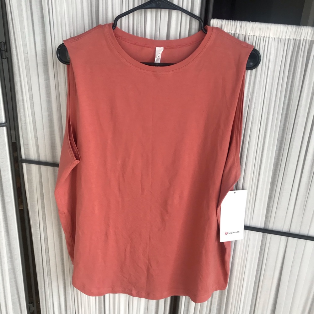 NWT Lululemon tank!